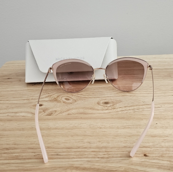 Michael Kors Women's Key Biscayne Rose Gold And Pink Cat Eye Sunglasses & Case - Picture 2 of 12